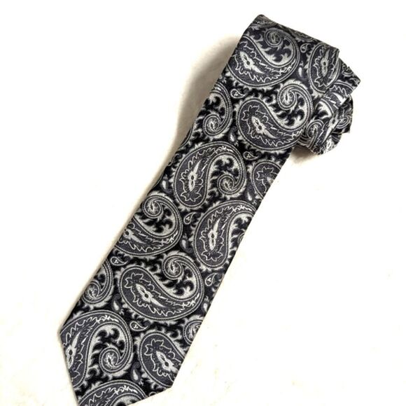 Vintage Men's Handmade Silk X-Long Black and Silver Paisley Print Tie - Picture 12 of 12